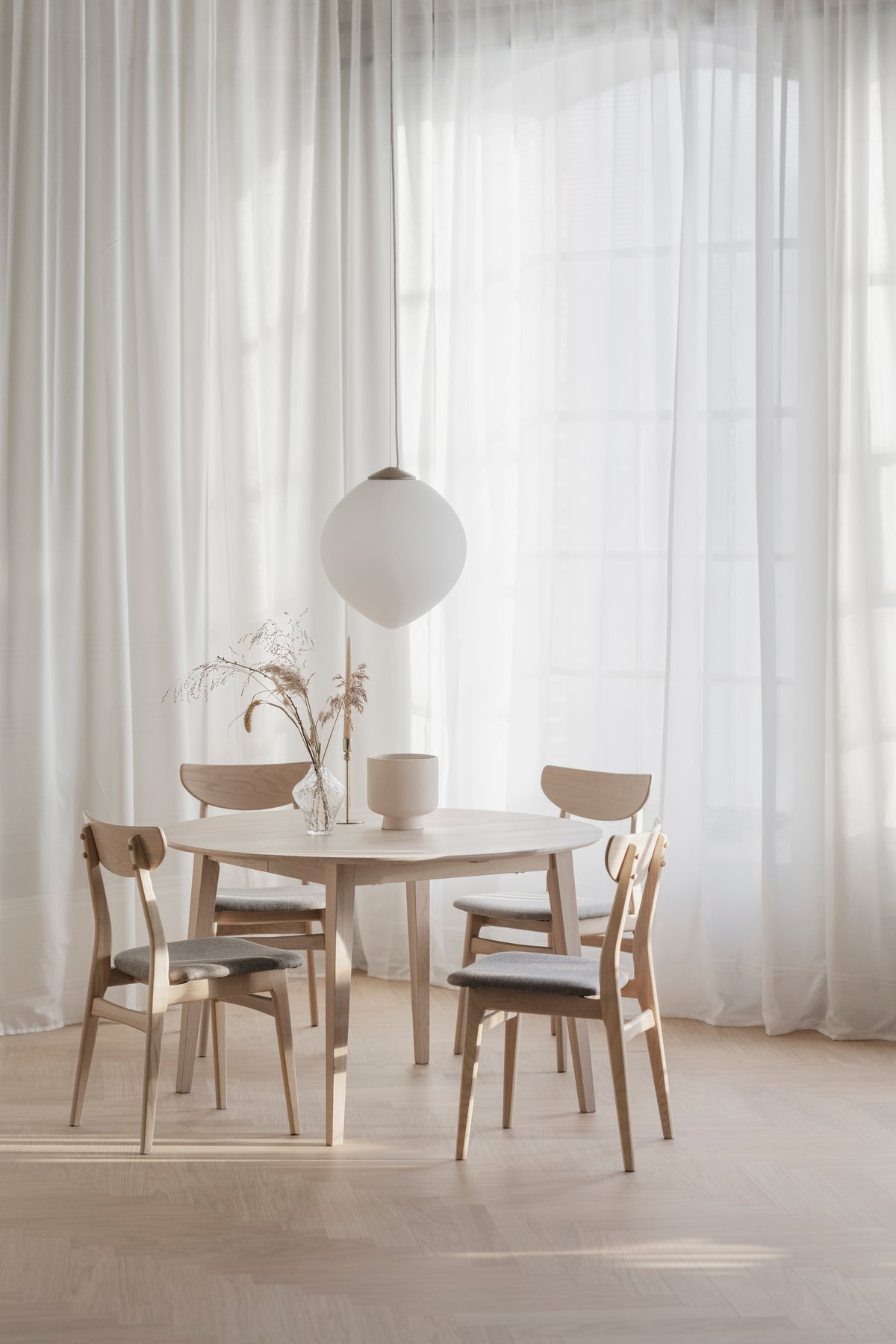 FILIPPA Round Extending Table 120CM/165CM/210CM – Standard Extending Table 120CM/165CM / Whitewashed oak – 2