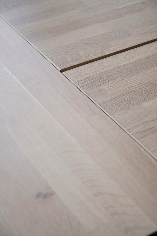 CARRADALE A-Bein Tisch 170 bis 270 CM