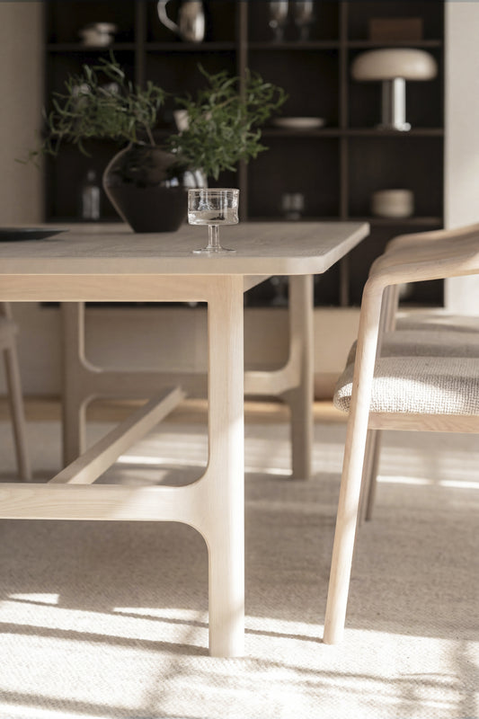 Driscoll Dining Table 240 x 100 cm – Whitewash Oak – 3