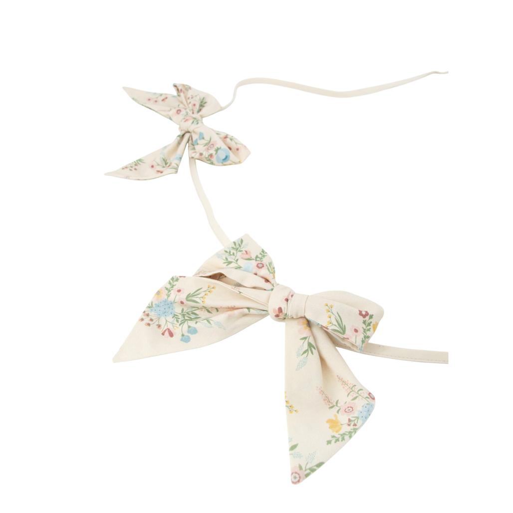 Blooming Meadow Bow Garland by Malomi Kids