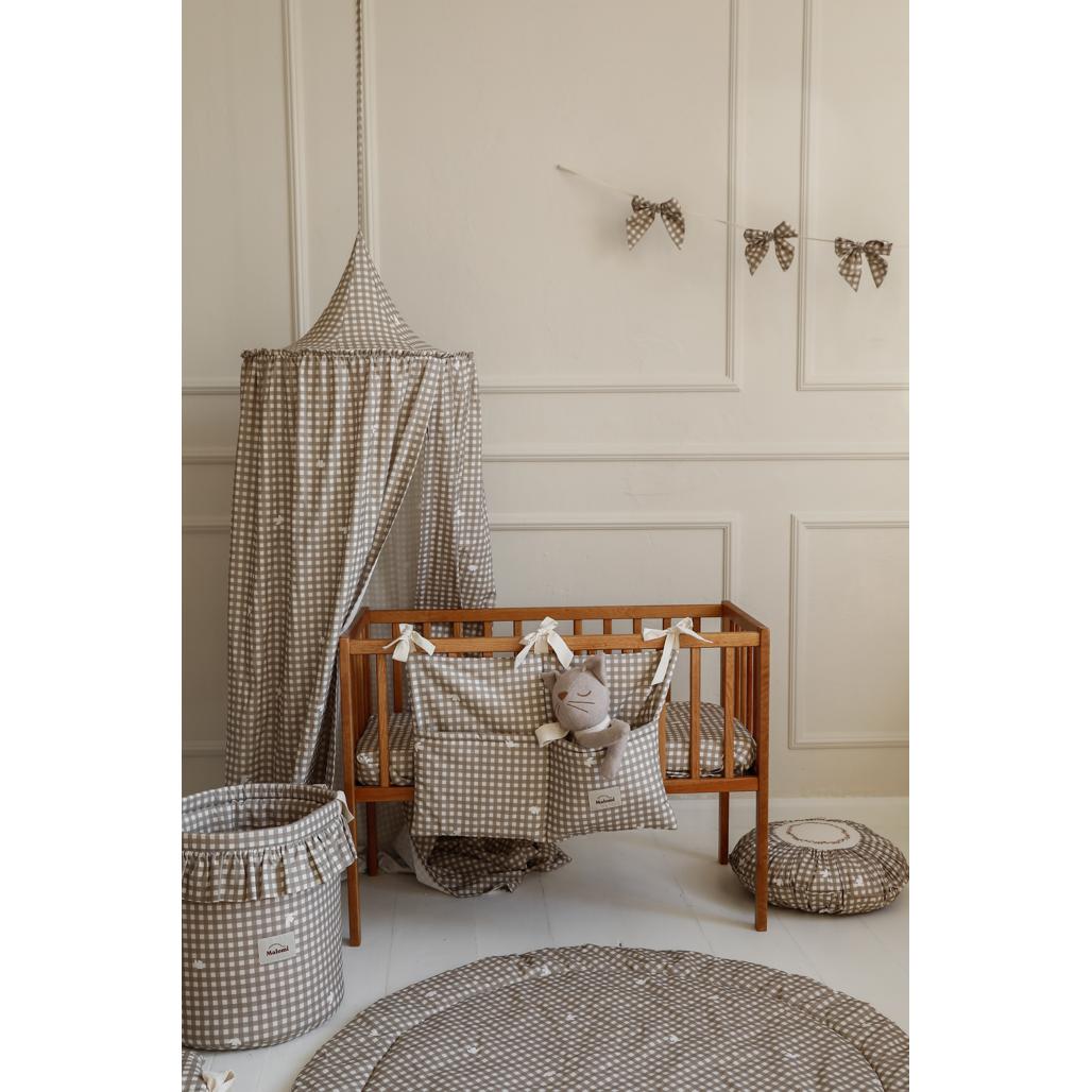 Countryside Check Cot Organiser by Malomi Kids