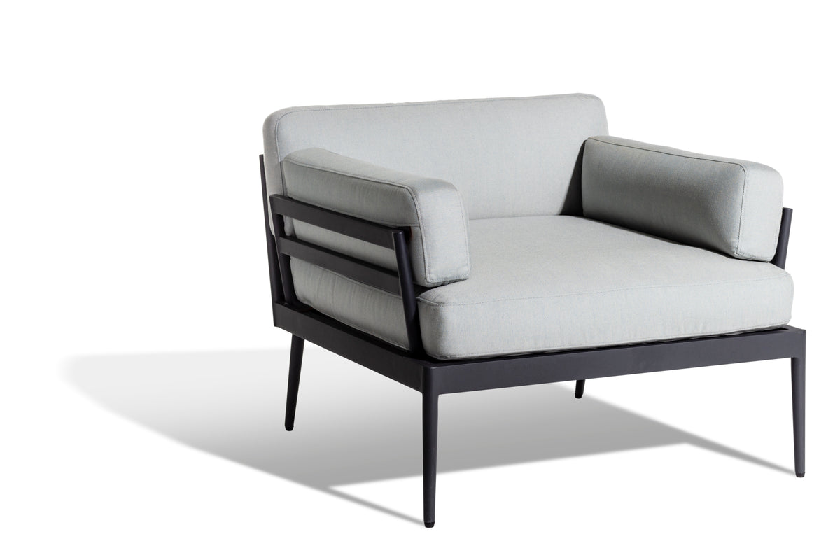 Anholt lounge chair