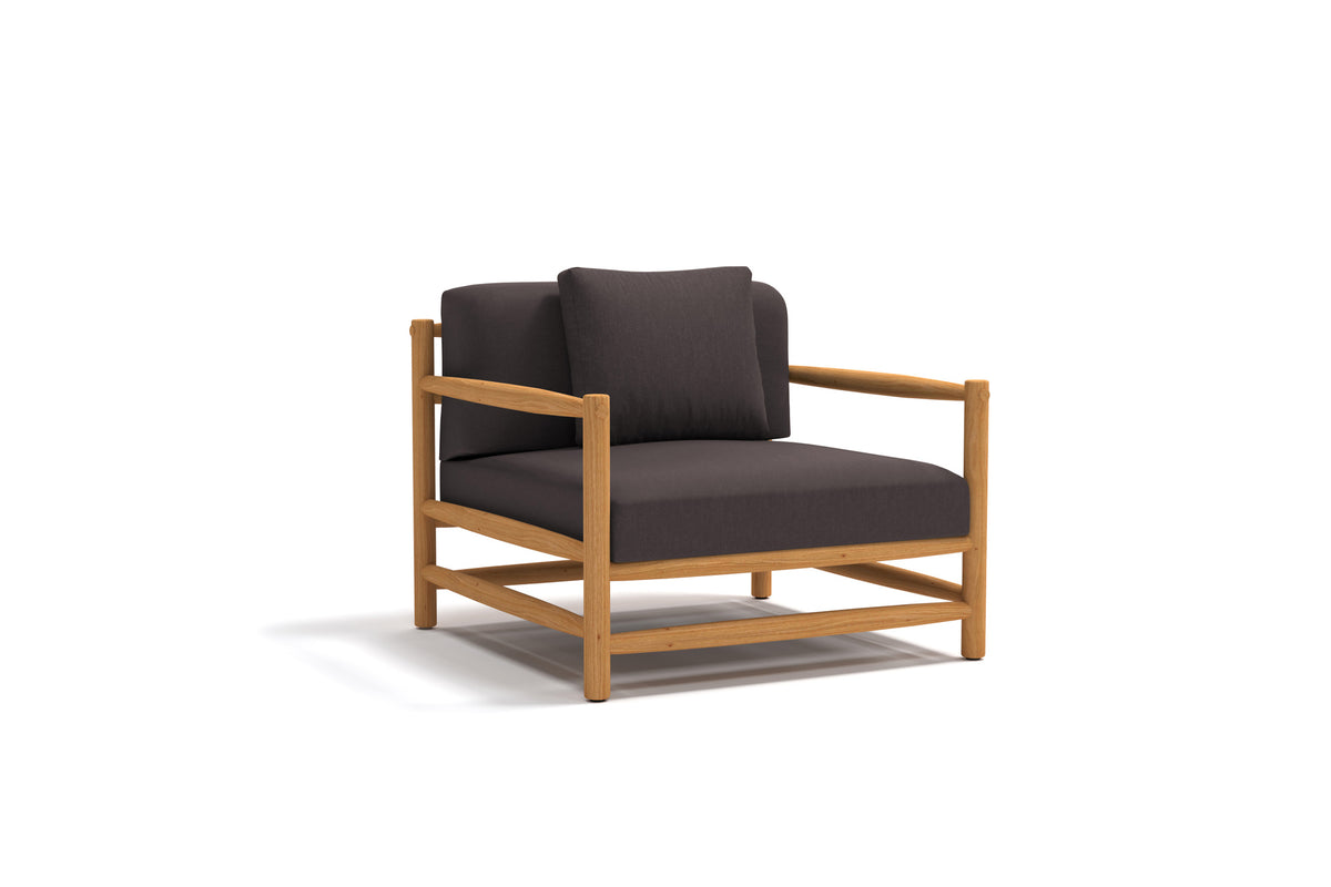 Saltholm lounge chair packshot