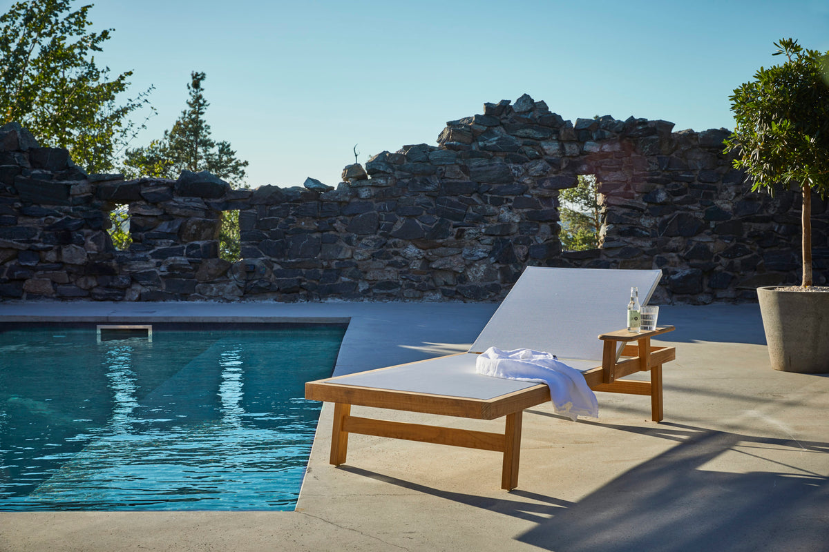 Djurö teak sun lounger