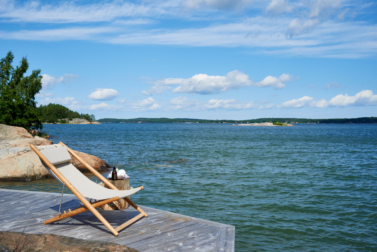 H55 recliner on a terrace