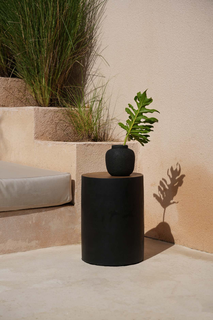 PEAKY Vase - Black