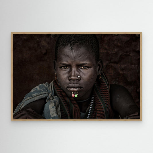 Laarim ethnic woman in a market by Joxe Inazio Kuesta Garmendia