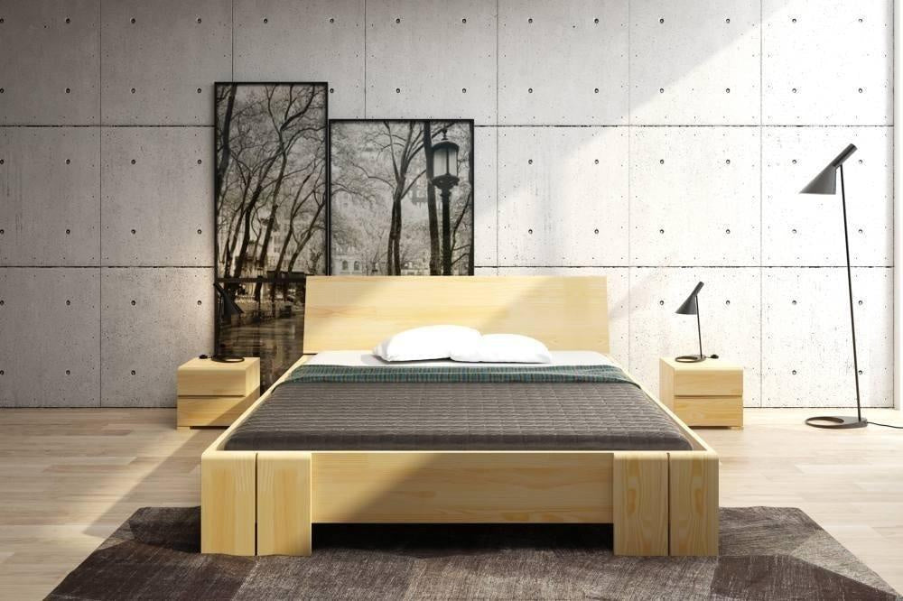 VESTRE Pine Maxi Bed with Storage