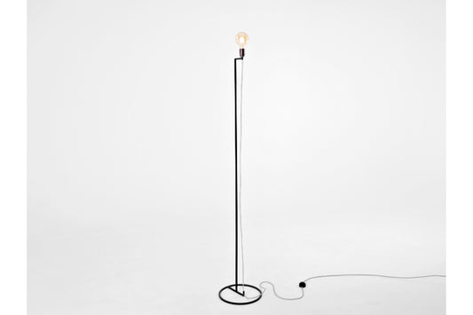 CustomForm STRANG Floor Lamp