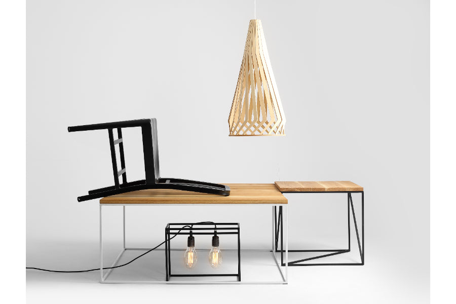 Mesa auxiliar de madera de roble TENSIO