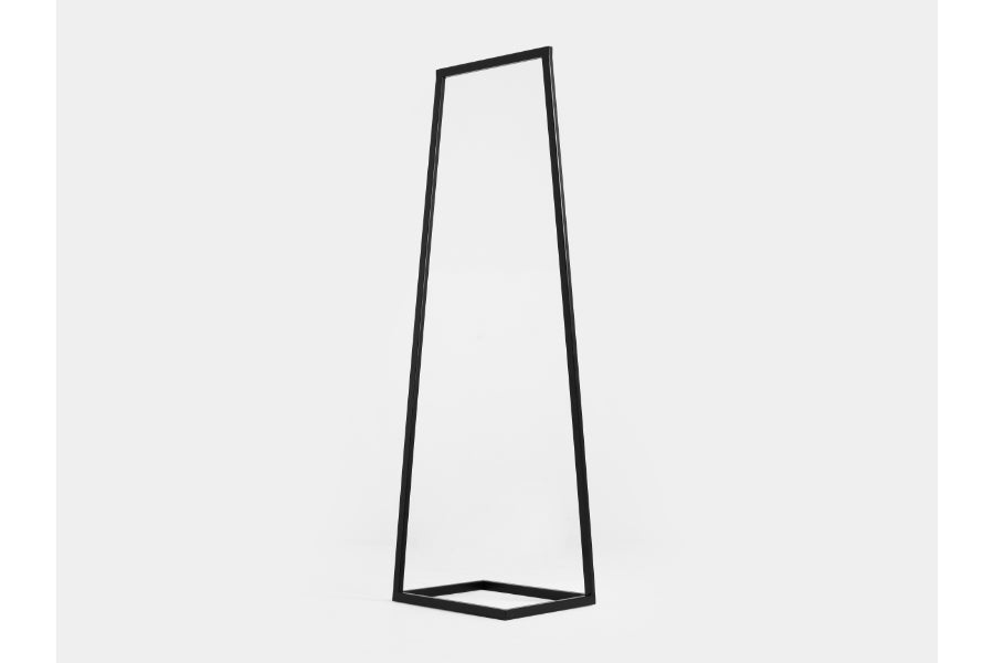 CustomForm HALL Metal Standing Hanger
