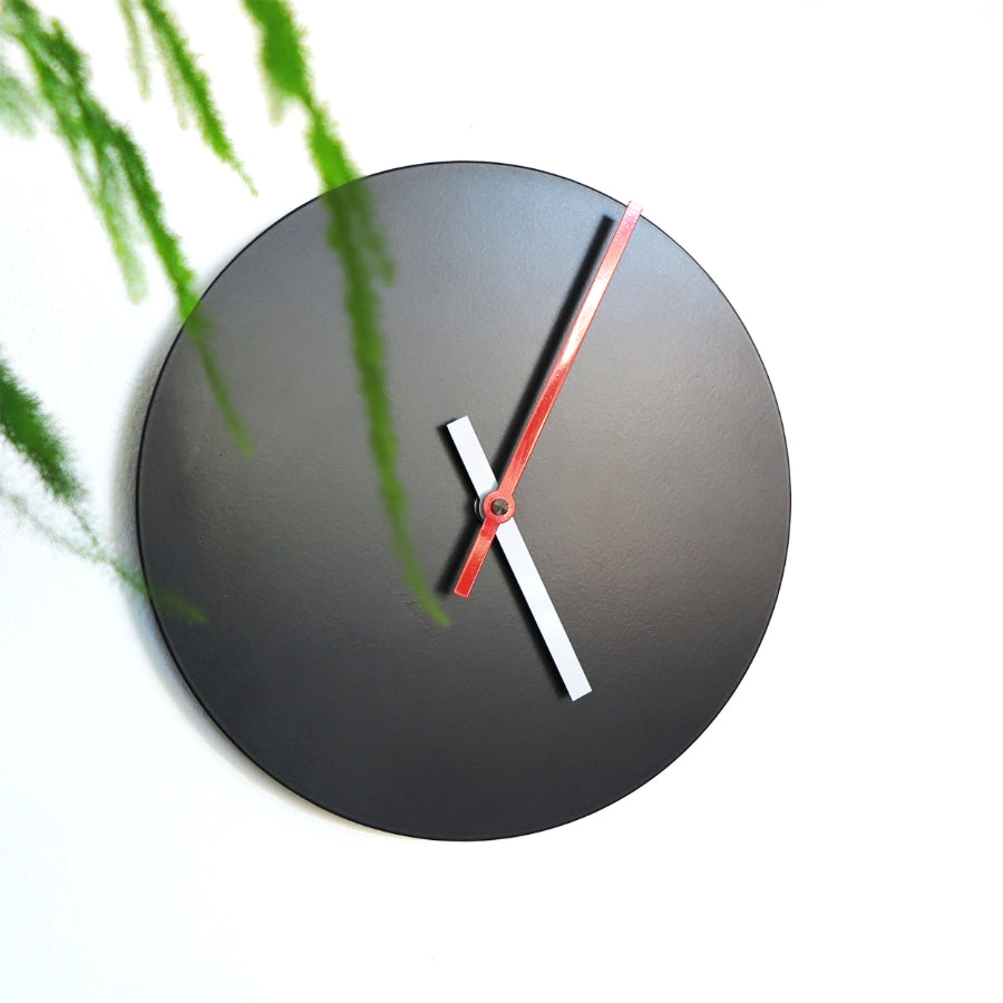 TRENDY Wall Clock 25 CM