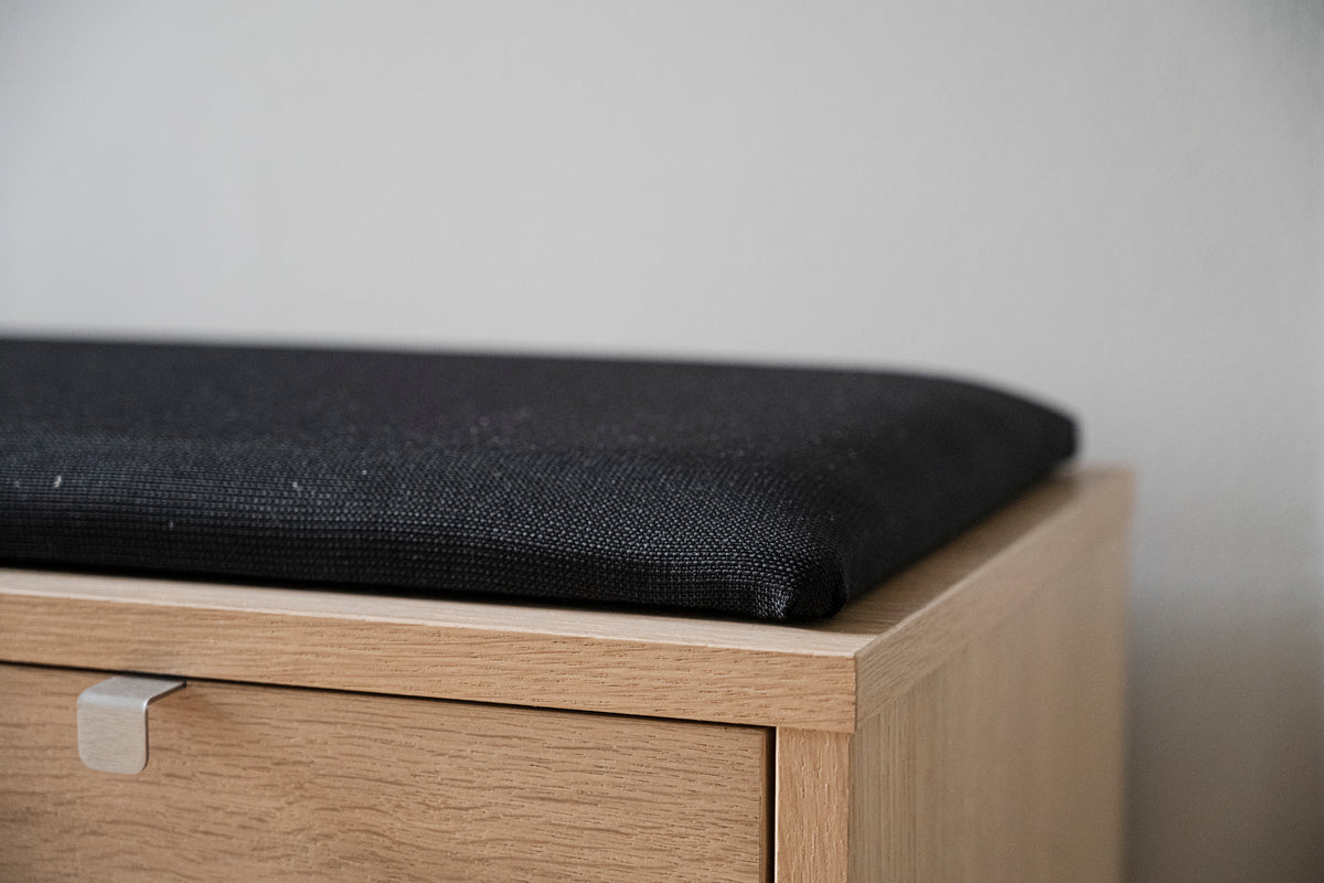 CONFETTI 3 Drawer Bench – Whitewash oak / black fabric – 3