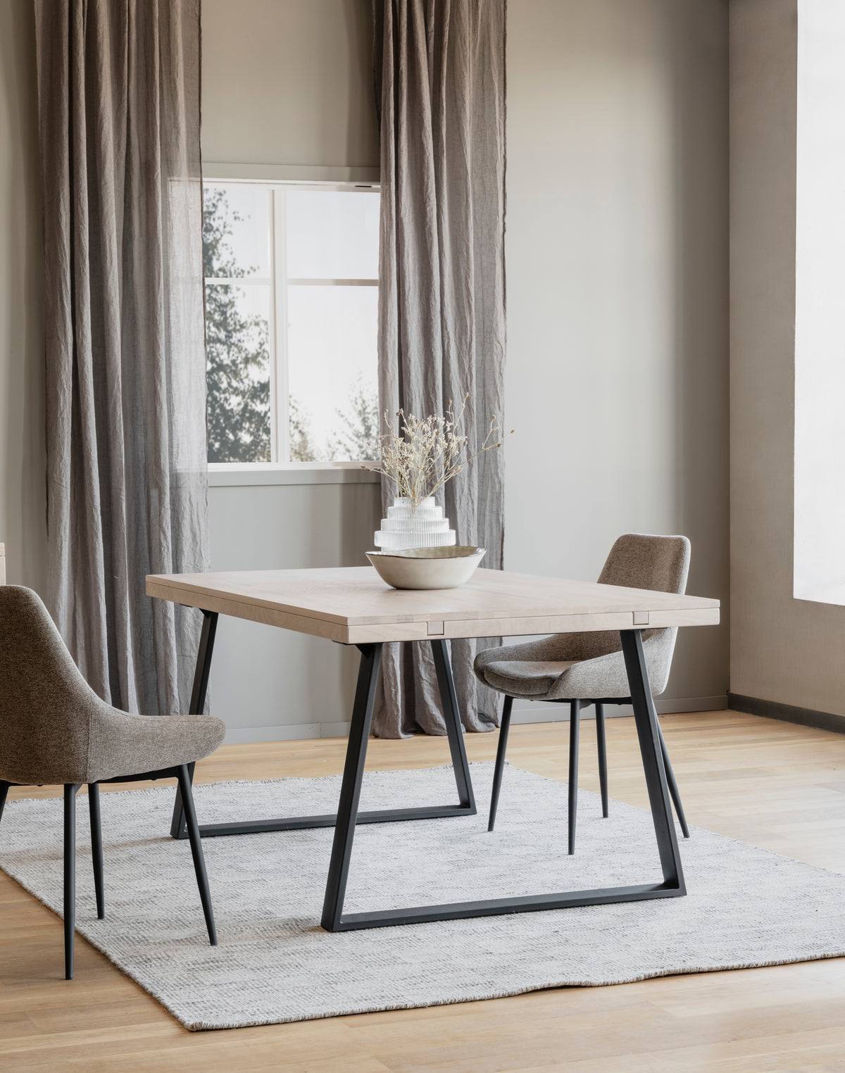 BROOKLYN U Legs Whitewashed Oak Dining Table 220/320CM – Dining table – 3