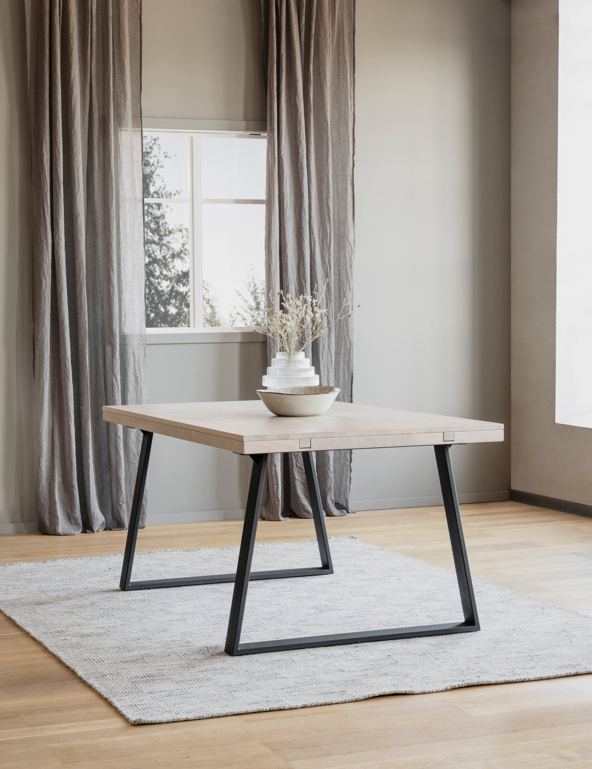 Oak Dining Table with U Legs 170/270 CM – Whitewash oak / Standard table – 170 cm – 2