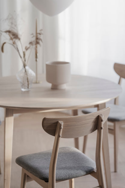 RODHAM Set of 2 Chairs – white wash oak/light grey – 3