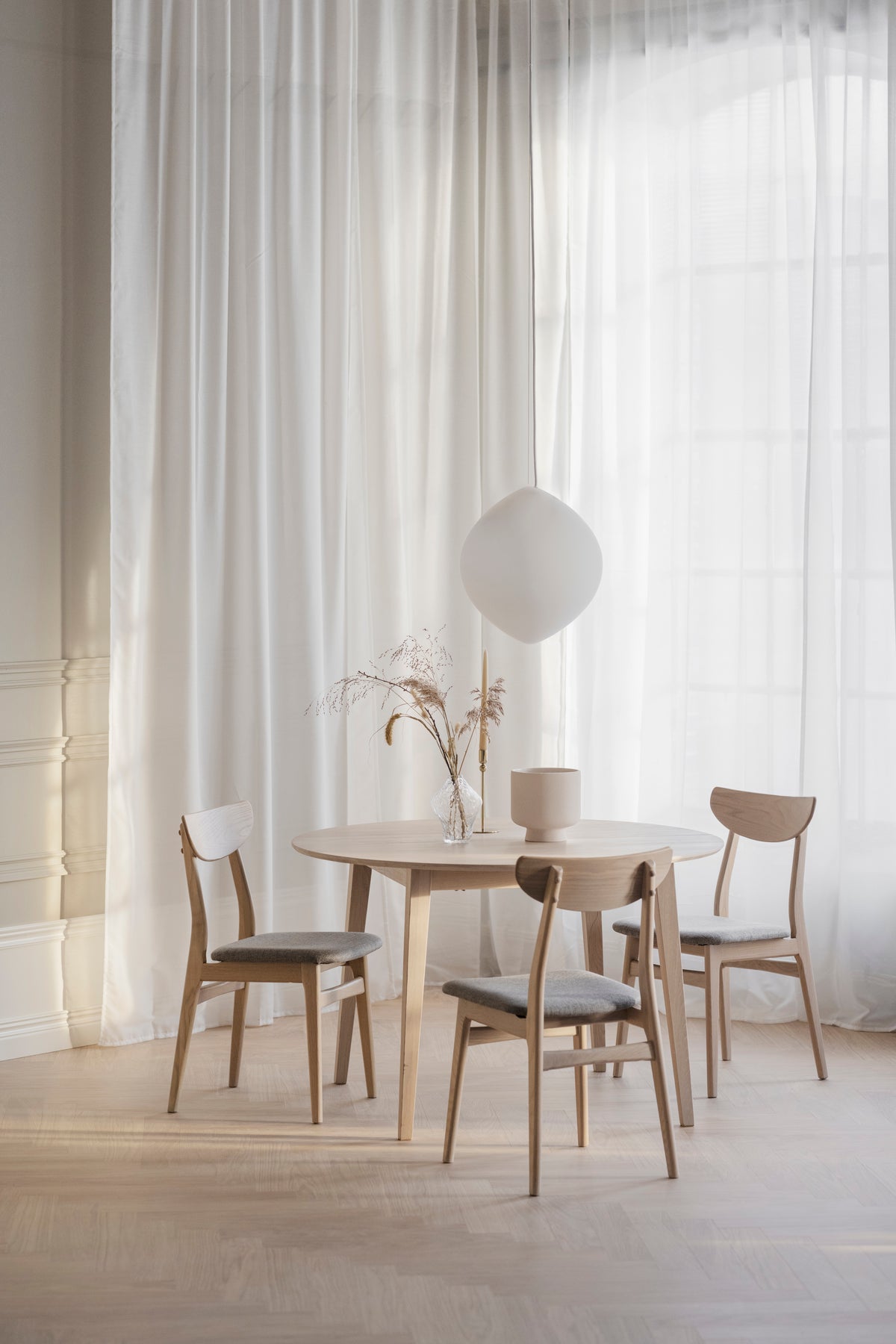 RODHAM Set of 2 Chairs – white wash oak/light grey – 4