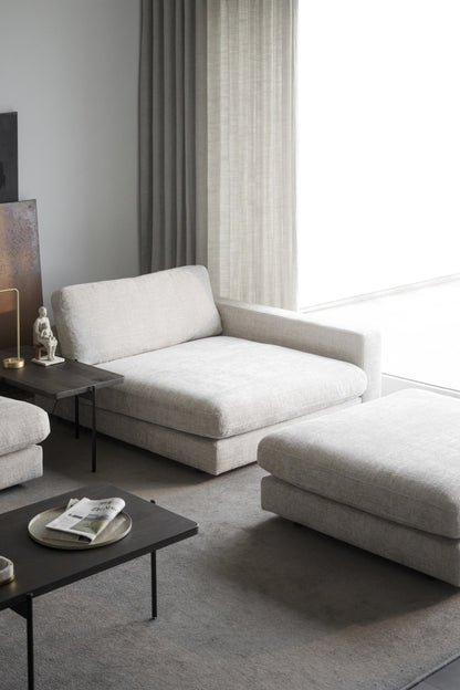 Duncan 1.5-Seater Chaise Longue – Light Grey Right – room setting