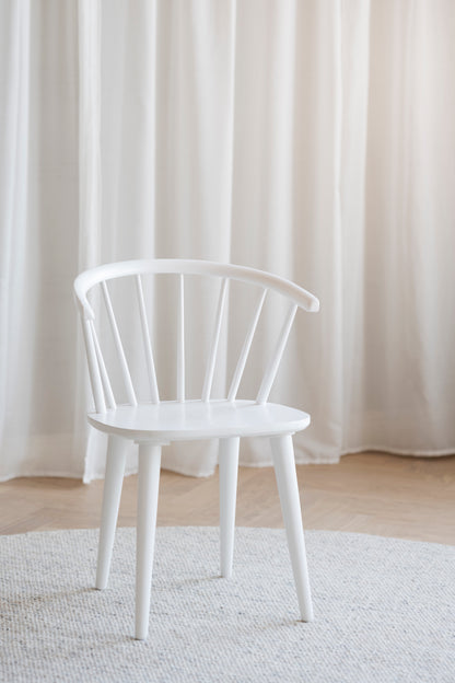 CARMEN Set of 2 Chairs – 2 White Chairs – 4