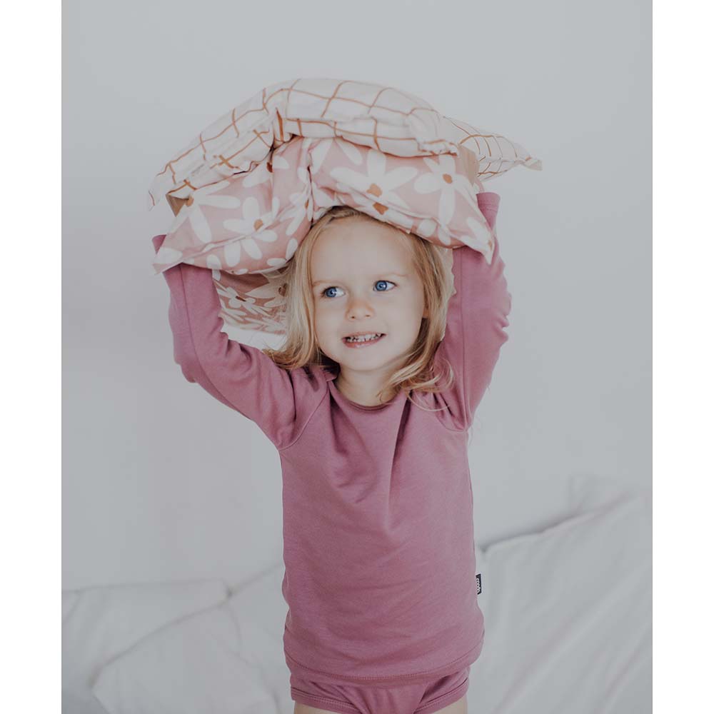 Blush Daisies Bedding Set with Filling by Malomi Kids
