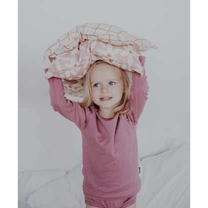 Blush Daisies Bedding Set with Filling by Malomi Kids