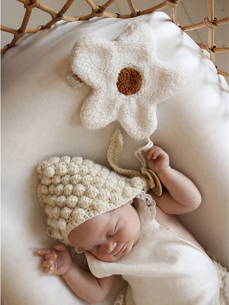 Daisy Dummy Clip Toy by Malomi Kids
