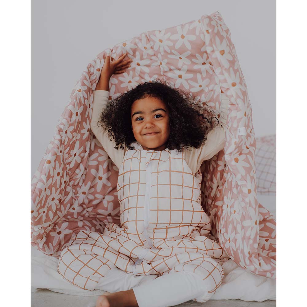 Blush Daisies Bedding Set with Filling by Malomi Kids