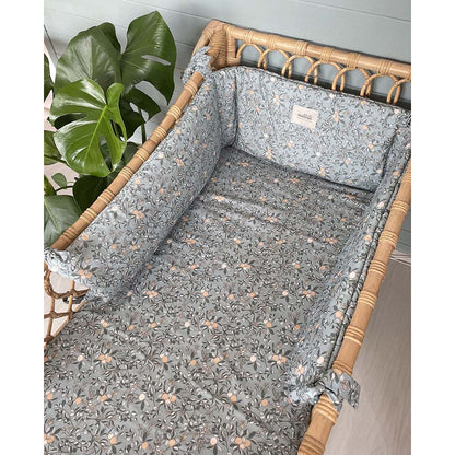 Blush Daisies Cot Bumper by Malomi Kids