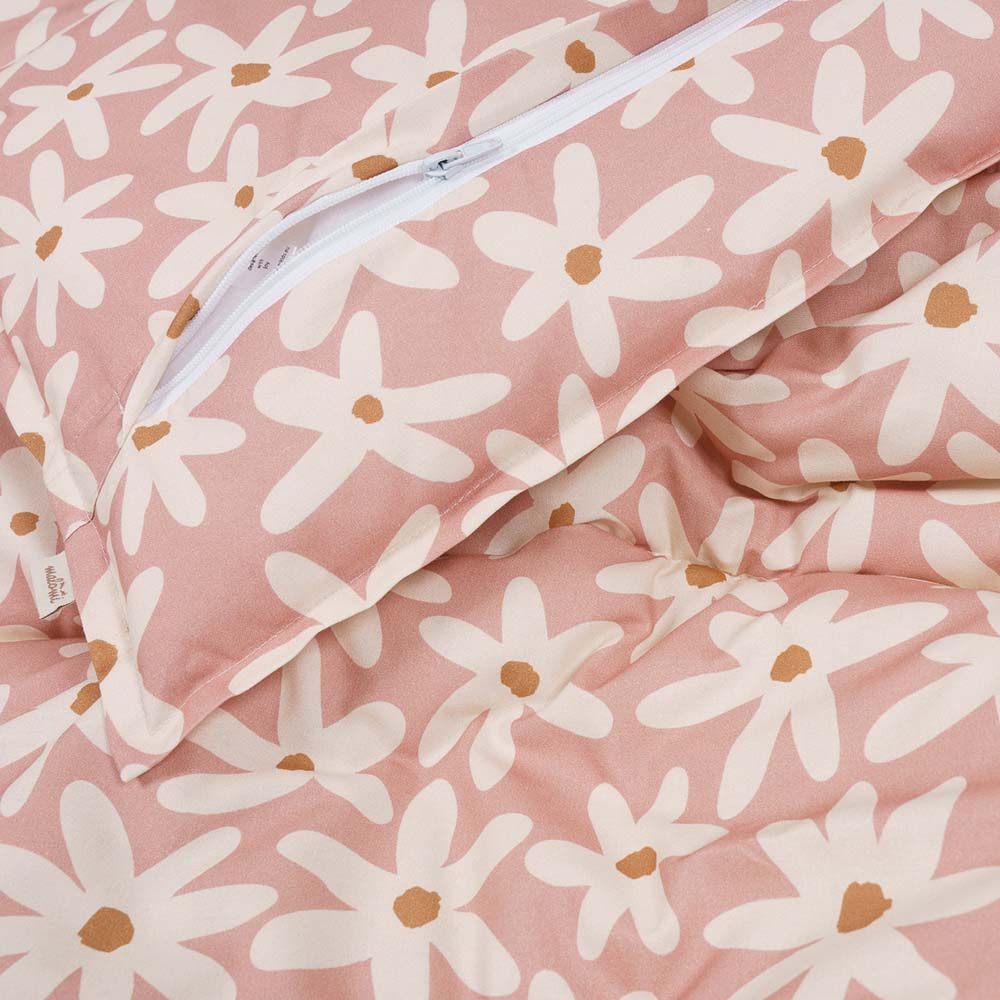 Blush Daisies Bedding Set with Filling by Malomi Kids