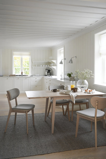 FILIPPA Drop Leaf Table 80CM & 120CM – Whitewashed oak top/whitewashed oak legs / Large 120CM – 4