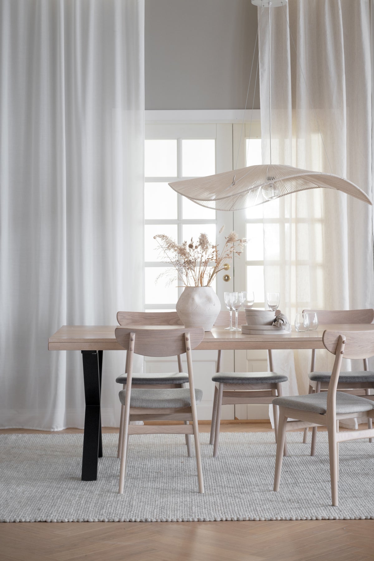 BROOKLYN X Legs Whitewashed Oak Dining Table 220/320CM – Dining table – 4