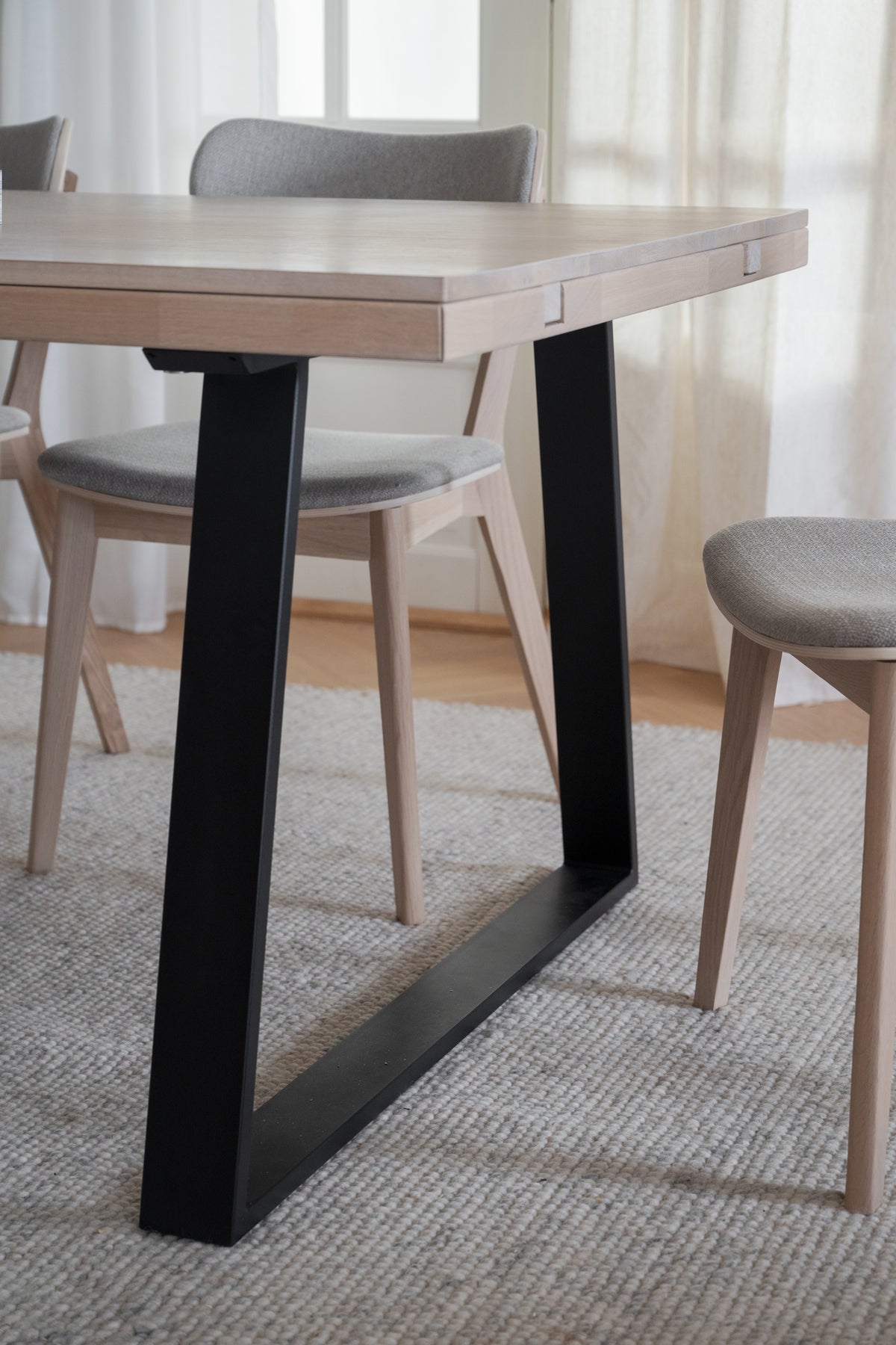 Oak Dining Table with U Legs 170/270 CM – Whitewash oak / Standard table – 170 cm – 4