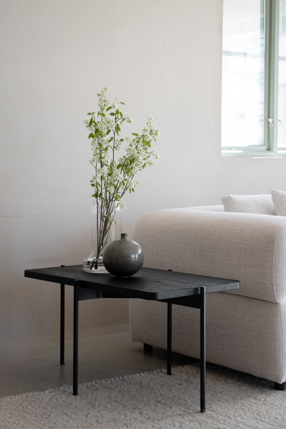 SHELTON Coffee Table 95CM & 145CM – Small – 95 x 50 cm / black oiled ash/black metal – 2