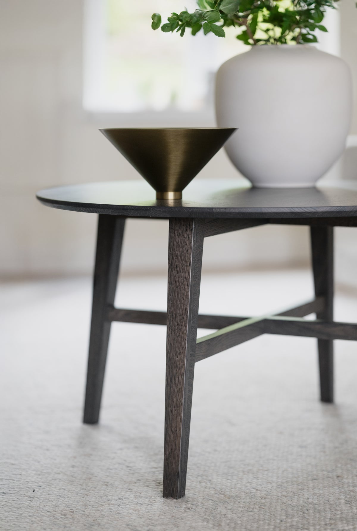 FILIPPA Round Coffee Table 90CM – Dark Brown Oak – 3