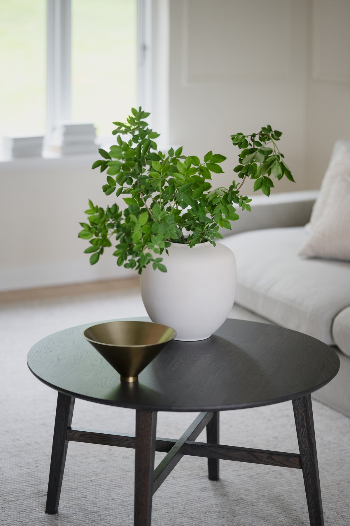 FILIPPA Round Coffee Table 90CM – Dark Brown Oak – 4