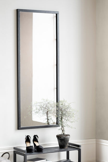 Confetti Mirror 150 x 60 cm – Black Oak – room setting