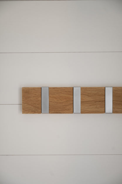 Confetti Hook Rail 50 cm – Oiled Oak – room setting