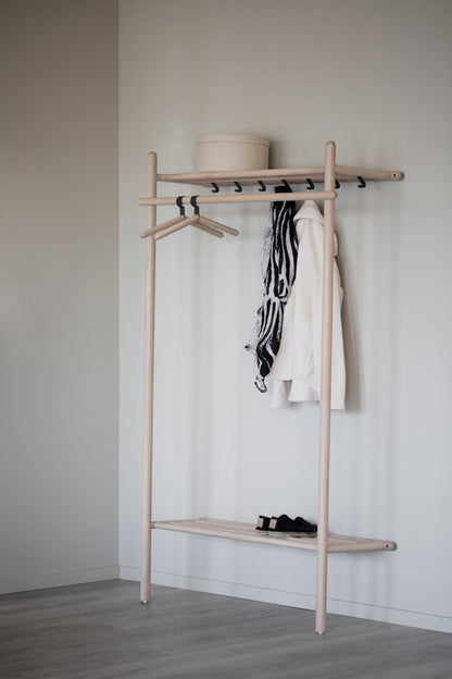 MILFORD Clothes Hanger – Whitewashed oak – 2