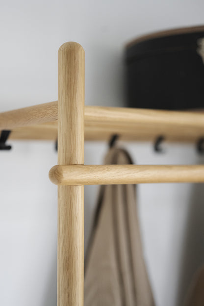 MILFORD Clothes Hanger – Oak – 3