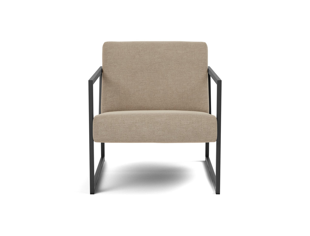 VIKKO Chair with Arm Rests