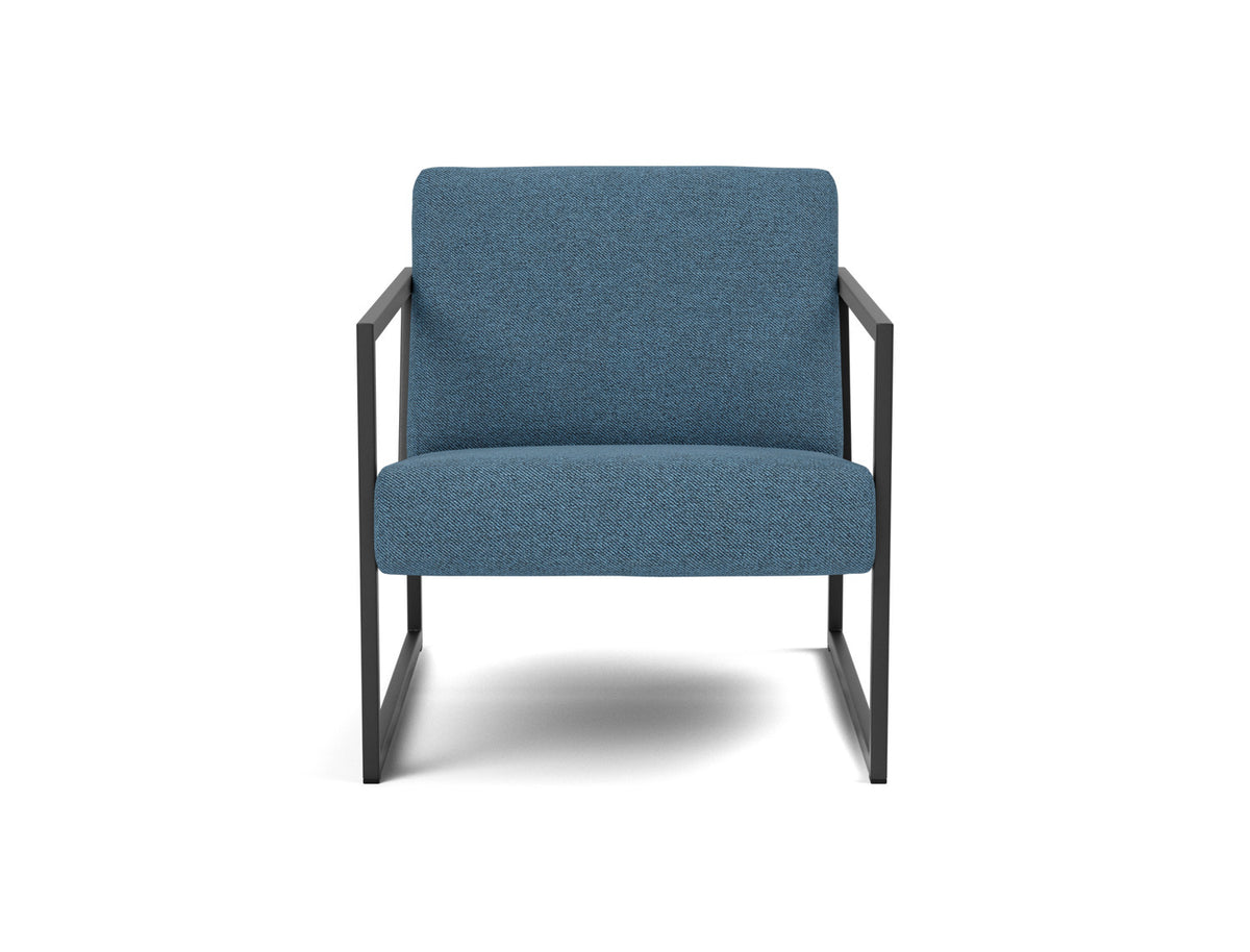VIKKO Chair with Arm Rests