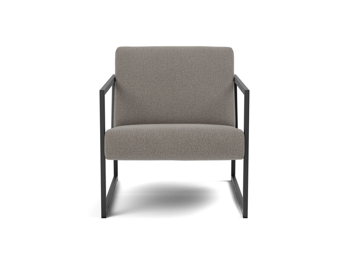VIKKO Chair with Arm Rests