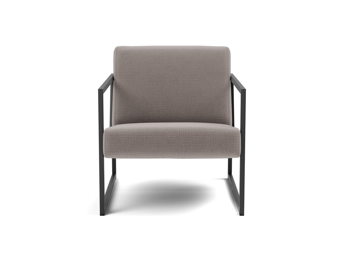 VIKKO Chair with Arm Rests