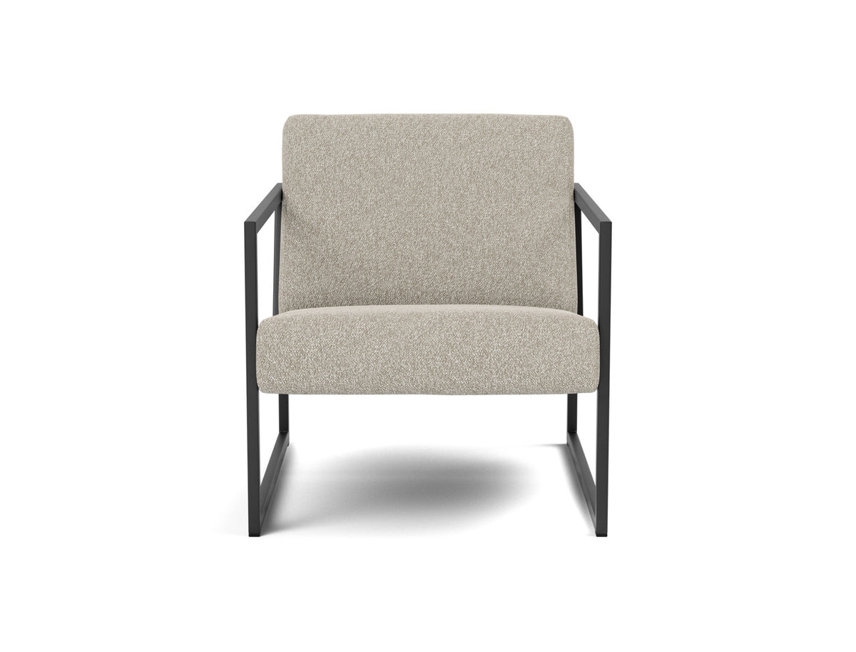 VIKKO Chair with Arm Rests