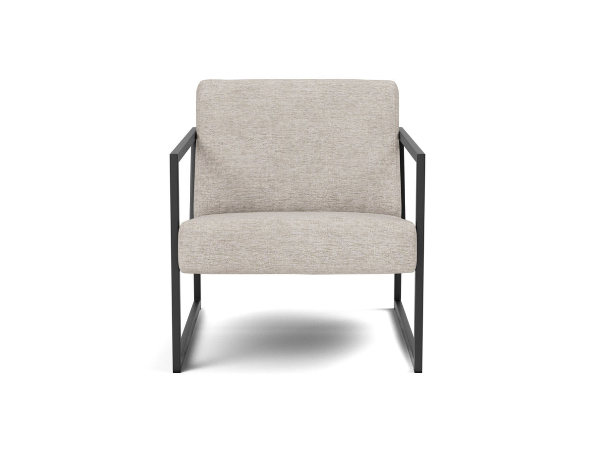 VIKKO Chair with Arm Rests