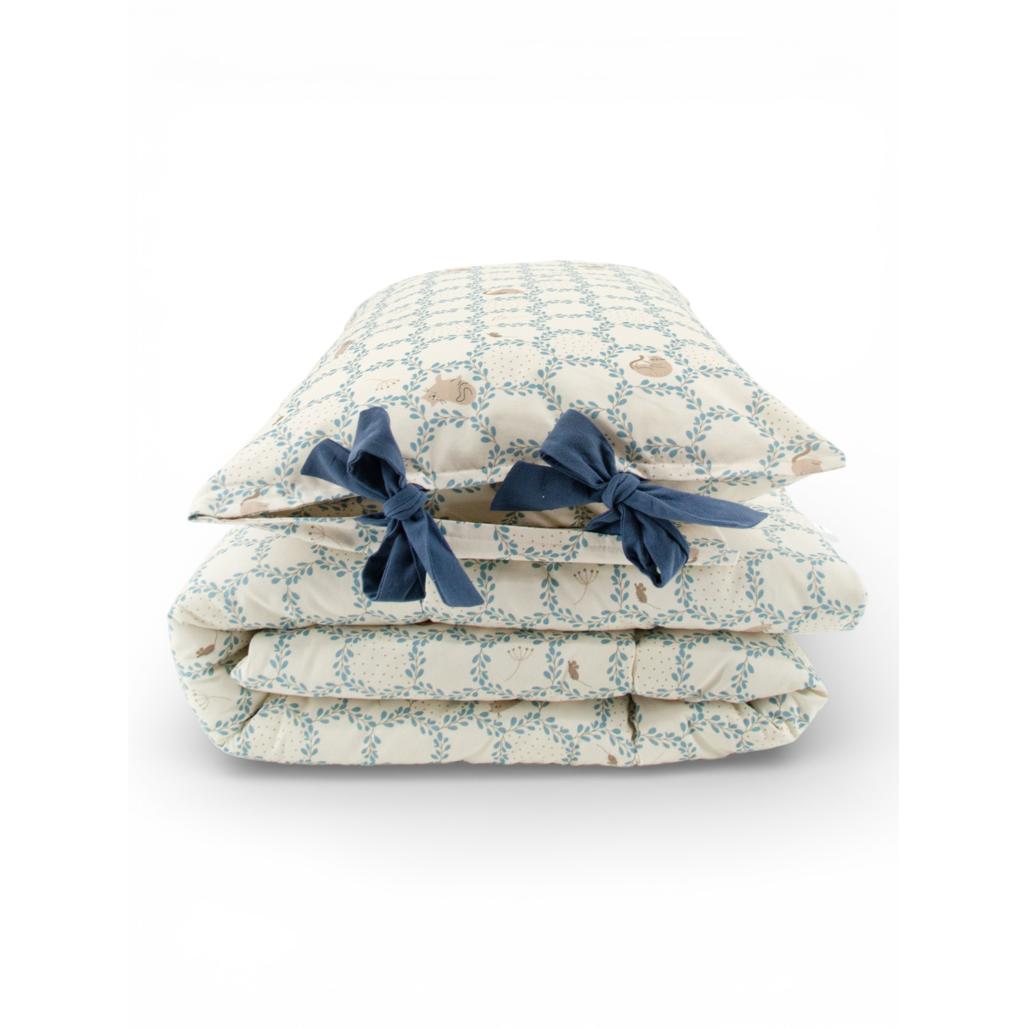 Blue Cottage Bedding Set with Filling by Malomi Kids