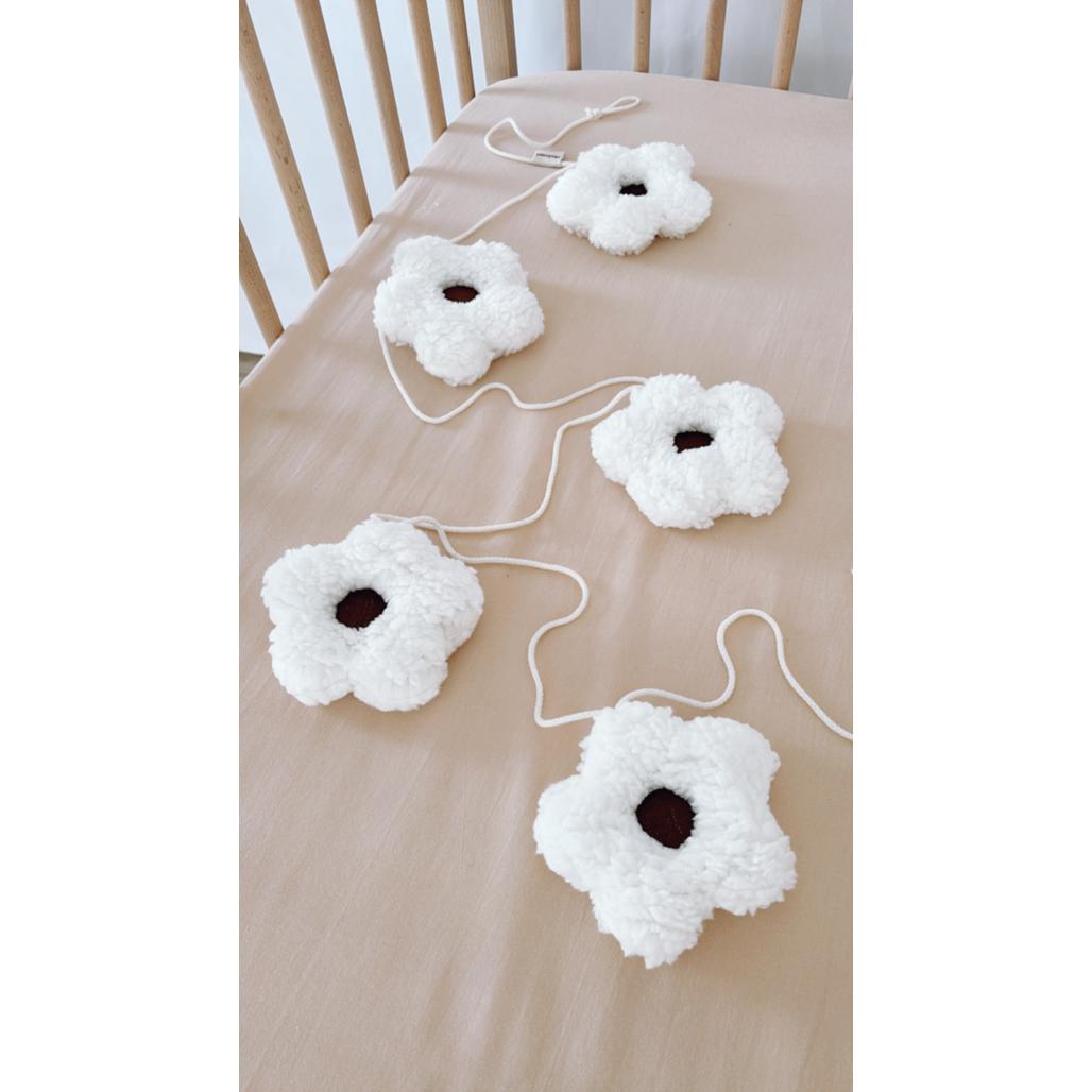 Daisy Garland by Malomi Kids
