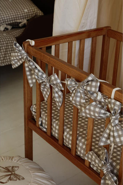 Countryside Check Bow Garland by Malomi Kids