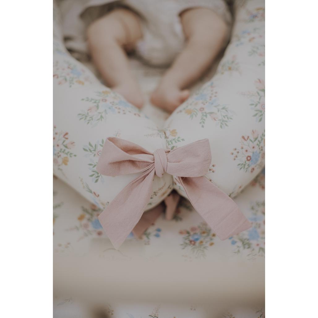 Blooming Meadow Baby Nest by Malomi Kids