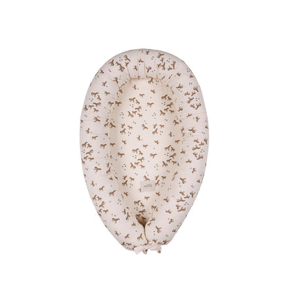 Free Horses Bamboo Baby Nest by Malomi Kids